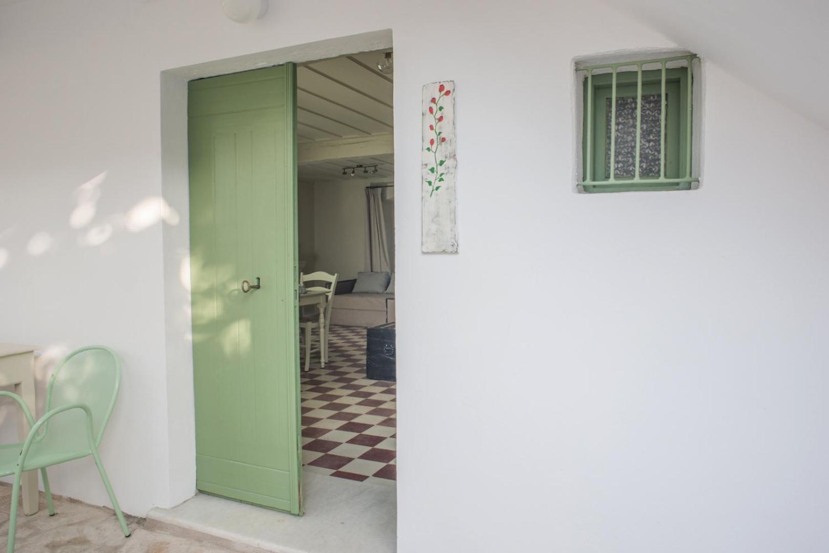 Teacher'S House Spartokhorion Екстер'єр фото